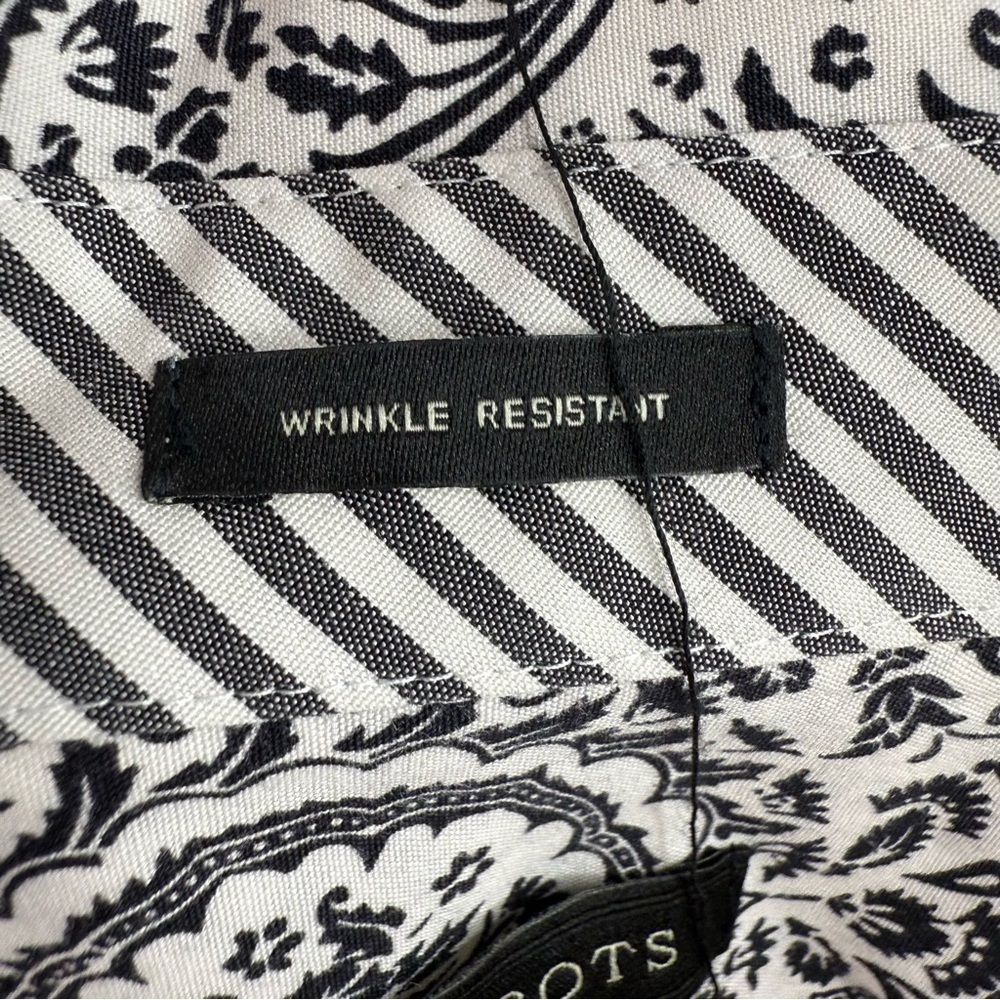 Talbots shirt, wrinkle, resistant, collared, Monochrome Patterned Blouse top - Picture 13 of 14
